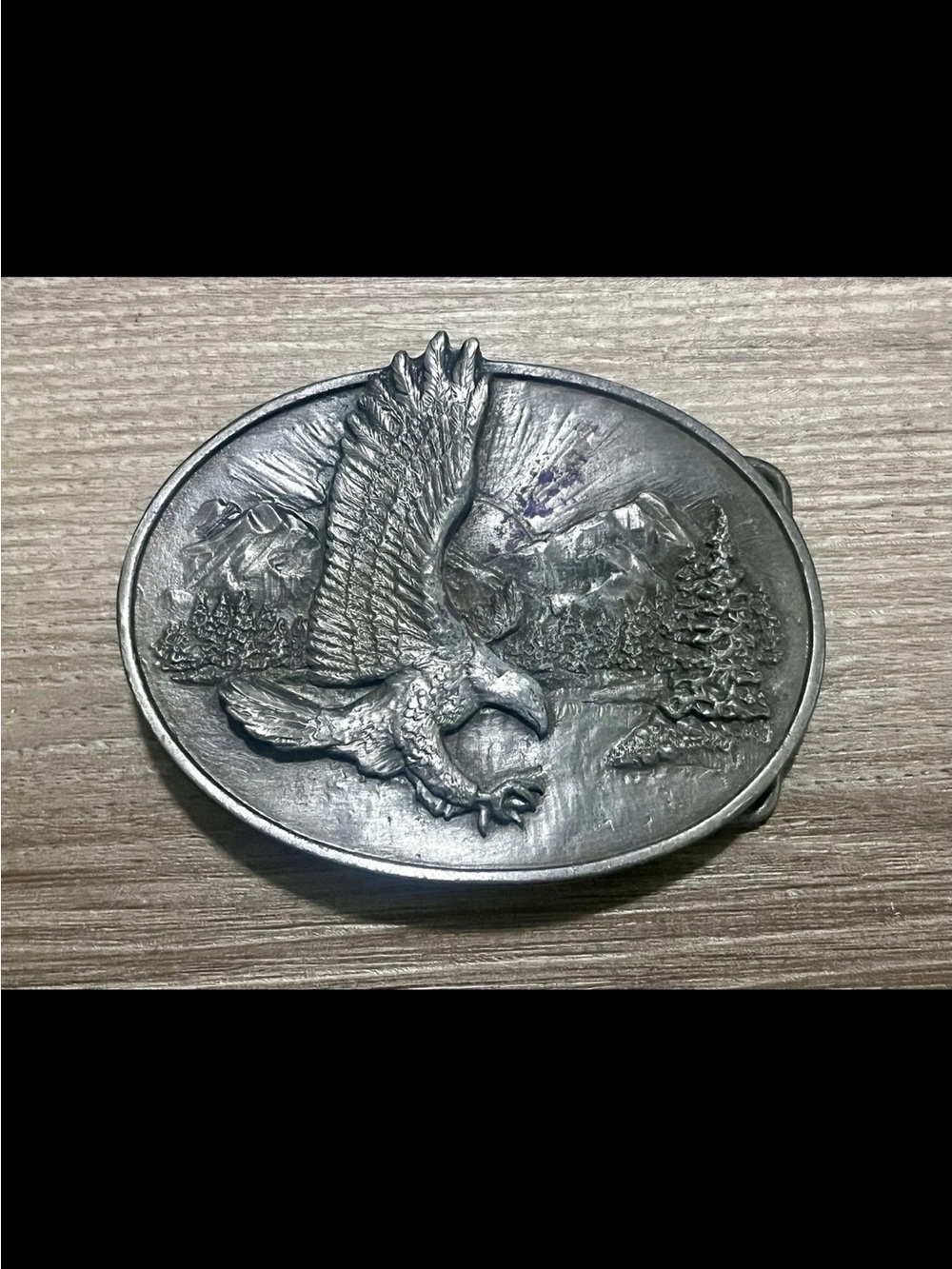 Vintage 1982 Siskiyou Eagle Belt-buckle in Pewter 0-10